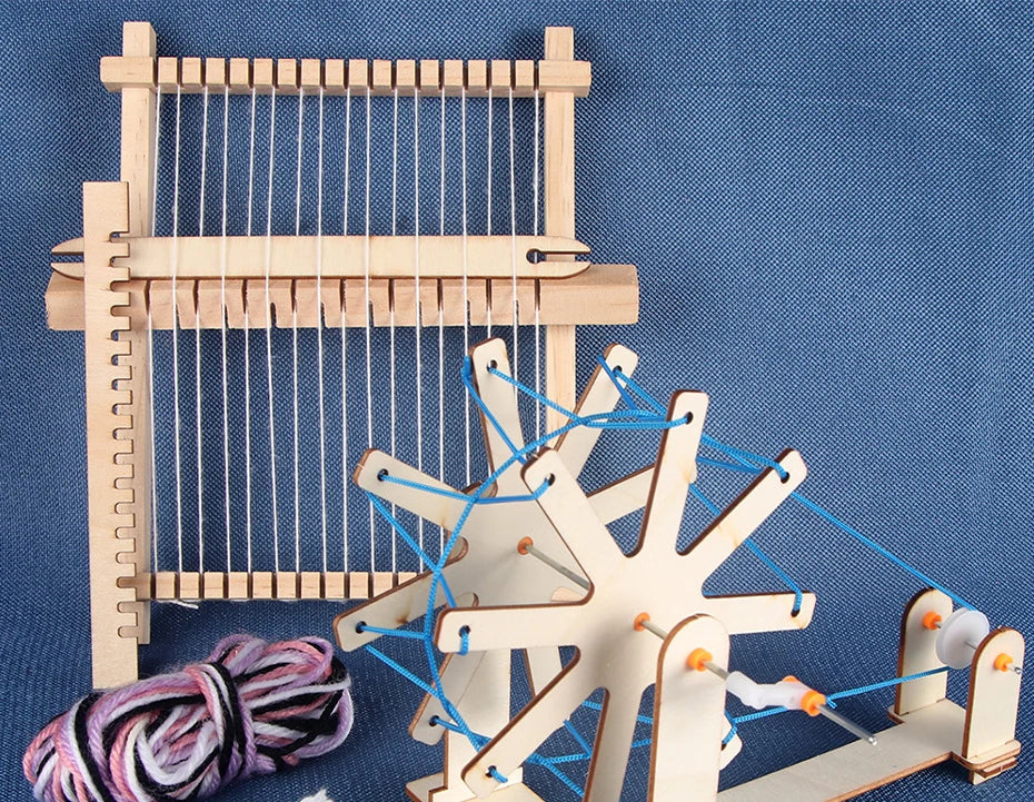 LoomCraft Mini Weaving Kit